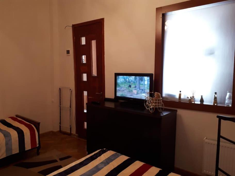 Уютная Квартирка В Центре Тбилиси! Экстерьер фото